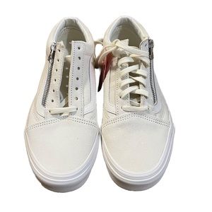New VANS Old Skool Zip Suede Sneakers
